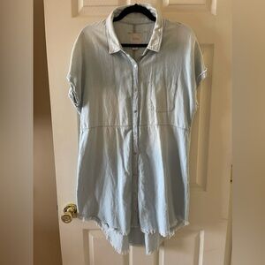 Guess Denim shirt/dress • Women’s large